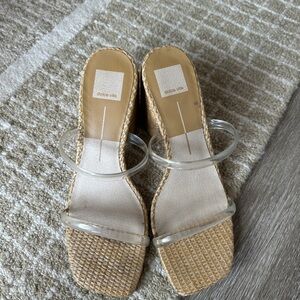 Dolce Vita Women's Tan Sandals